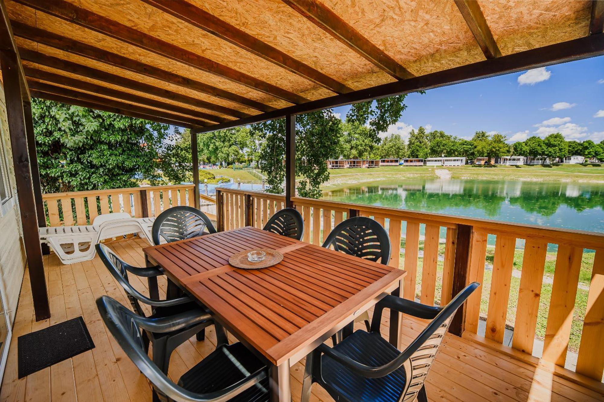 Lake View Mobile Homes With Thermal Riviera Tickets In Terme Catez ชาเตช อ็อบ ซาวี ภายนอก รูปภาพ